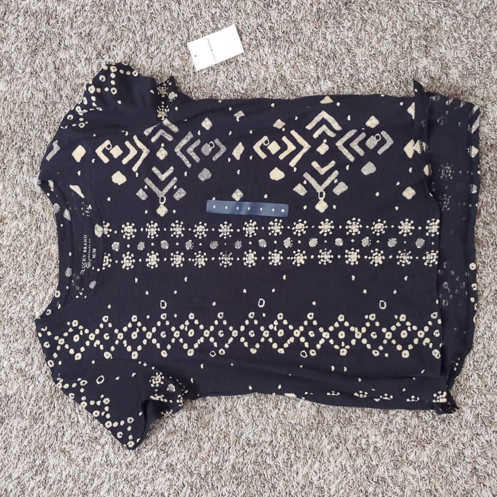 Lucky Brand Tee, size M